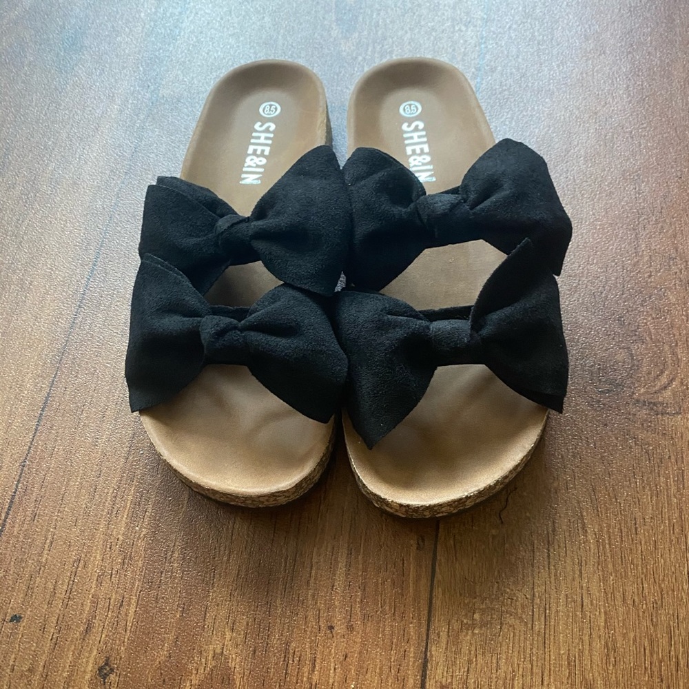 Bow platform cork sandals